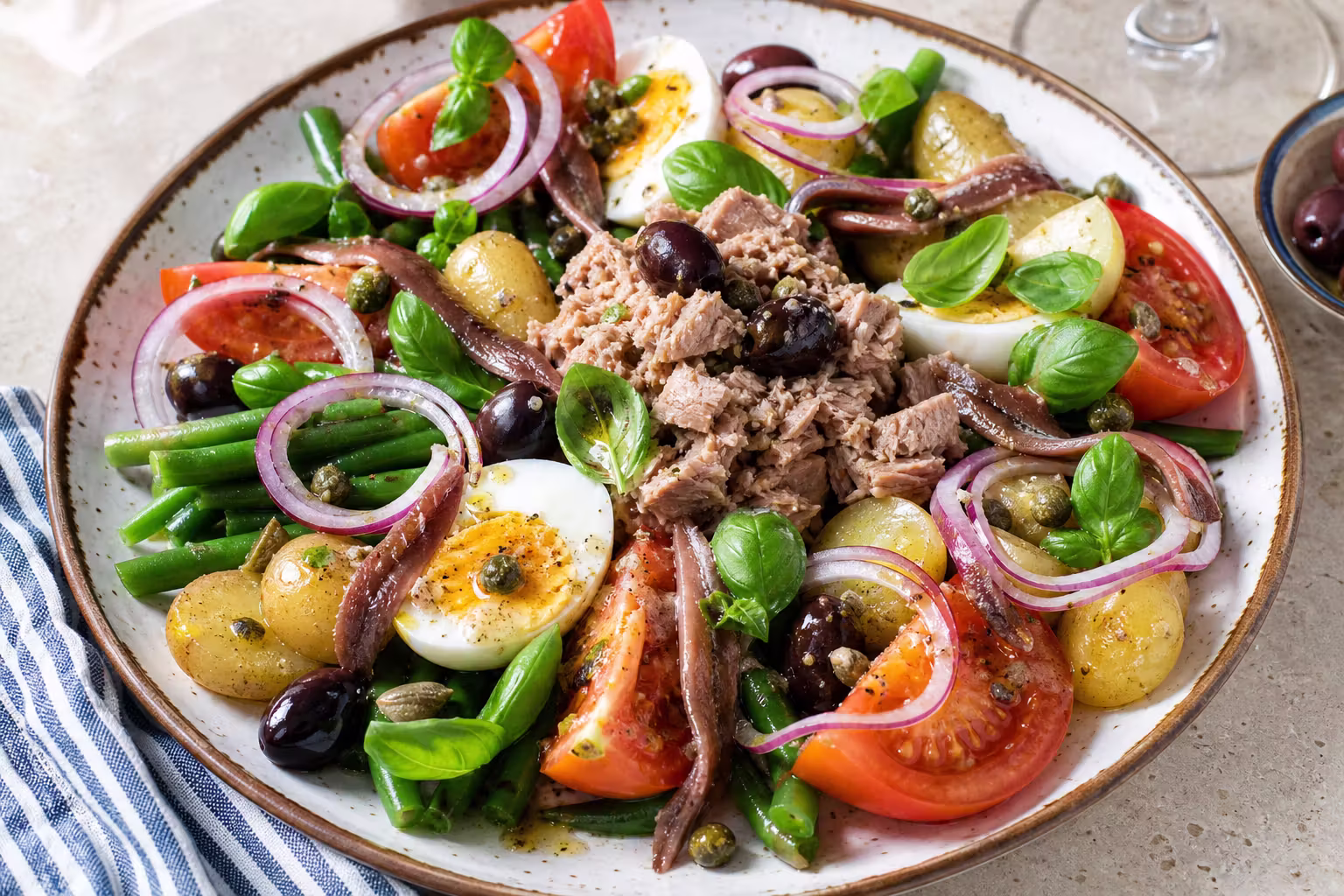 Salade Niçoise mit Thunfisch
